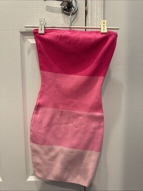 superdown Hot Pink Strapless Bodycon Dress. Size xs